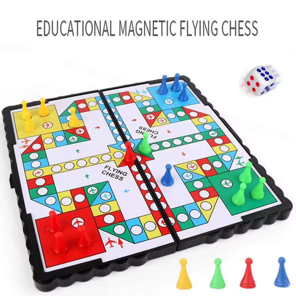 Board Game Cafe - Foldable magnetic flying chess set, crawling