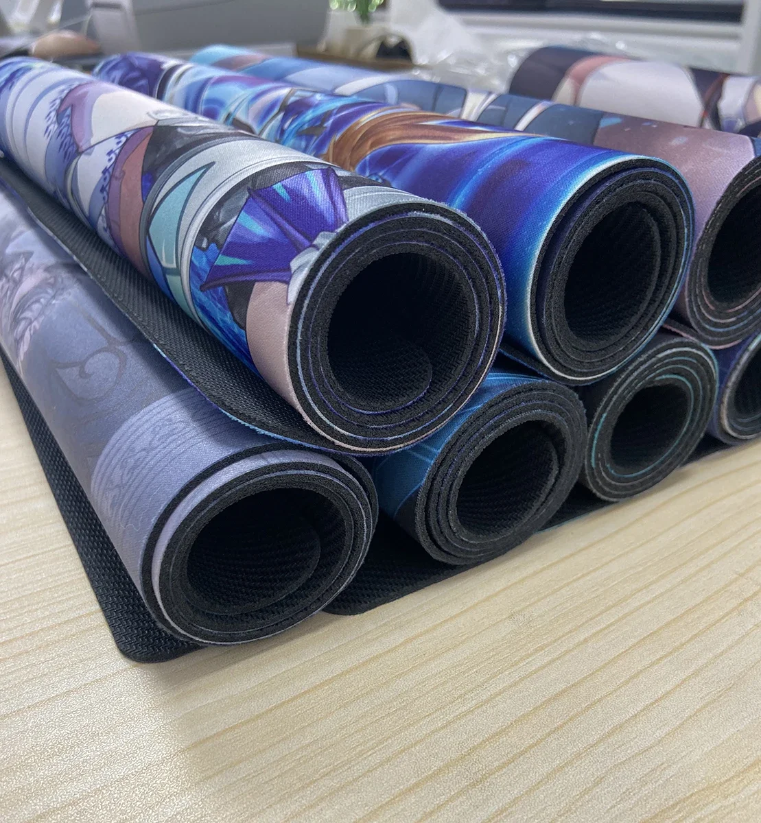 YuGiOh Playmat Lacrima The Cri - đánh giá và giá Board Game Yugioh